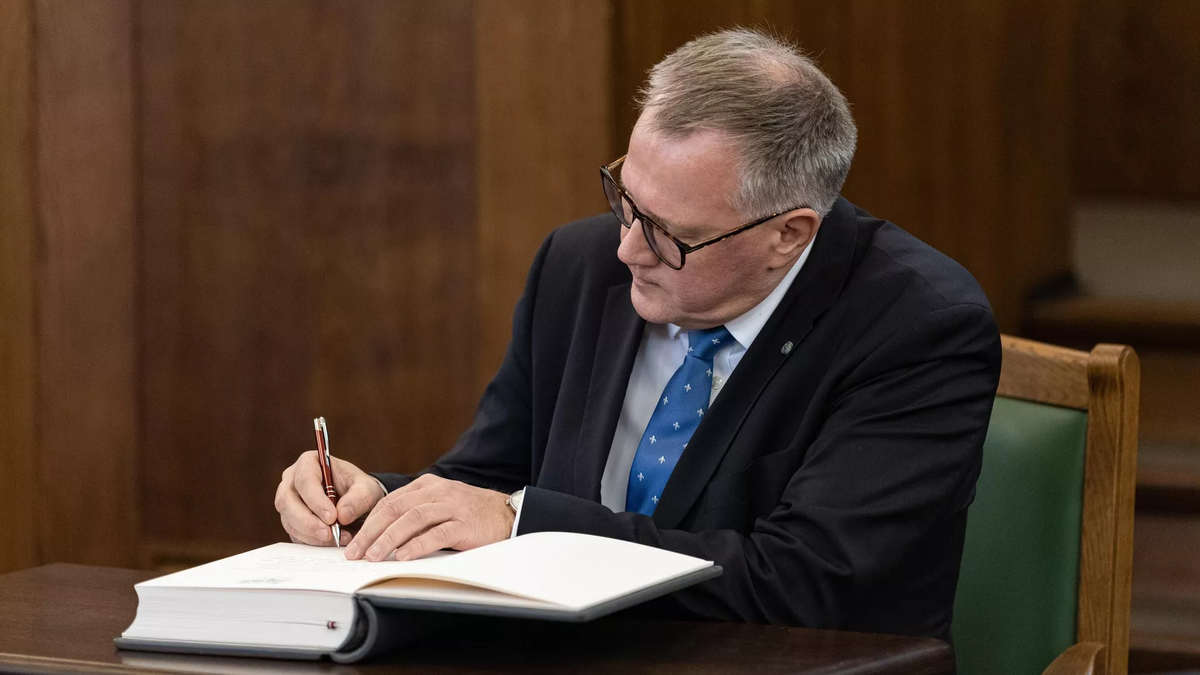 CC BY-SA 2.0 / Saeima / Reinis Inkēns / 14.Saeimas deputātu svinīgais solījums