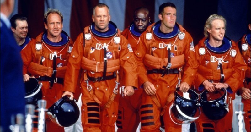 NASA показывает "Армагеддон" во время подготовки персонала, а затем людей просят перечислить ошибки в фильме. Их, по меньшей мере, 168.🚀

