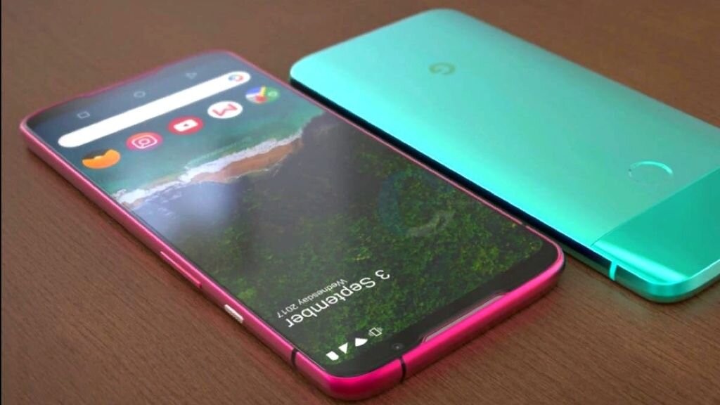 Модельный ряд телефонов Pixel от корпорации Google начал выпускаться в 2016 году и в некотором роде обозначался в качестве логического развития когда-то распространенных Nexus. В целом же, смартфоны от корпорации Google обозначаются в качестве камерофонов среднего сегмента стоимости. 