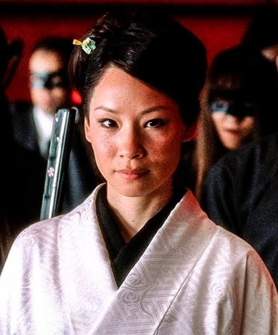 Каких-то особенных тренировок актрисы к роли не удалось найти. Но до этого фильма она уже успела сняться в 20 картинах, например Ангелы Чарли.