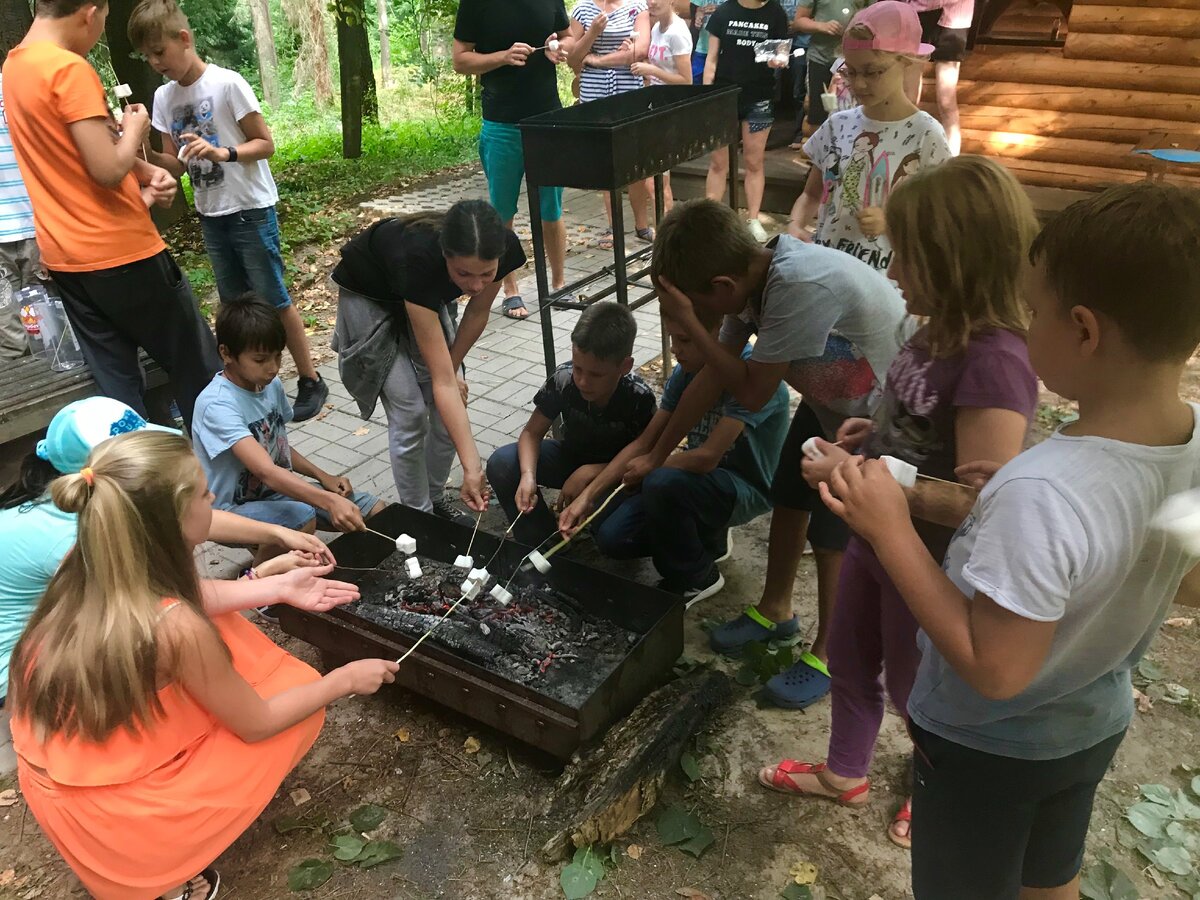 Фотоквест в лагере. Uk Camp лагерь в Подмосковье. Сага Кэмп лагерь. Первый музыкальный лагерь.