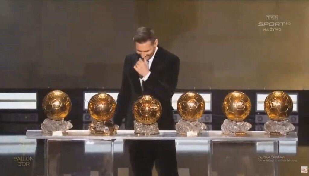 Лионель Месси и его 6 Золотых мячей
