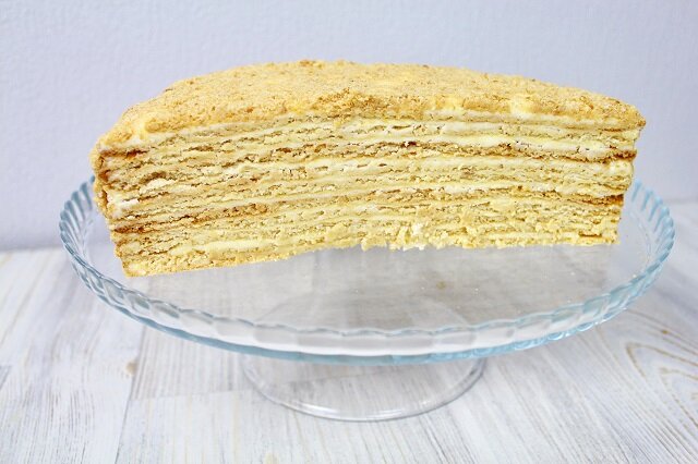 Как выглядит 100 гр торта Нежнее нежного! Медовик, очень вкусный классический рецепт торта. Готовим с Саше
