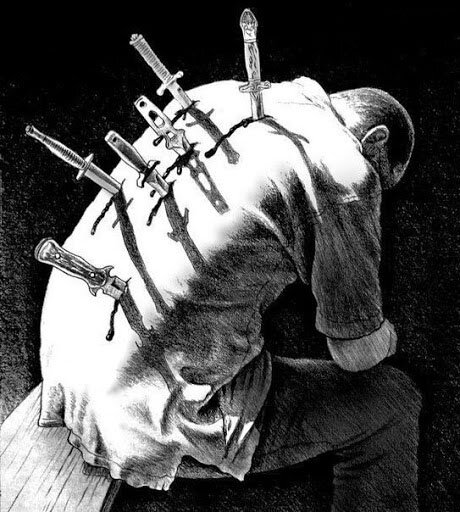 Нас часто окружают люди, которые ждут от нас извинений за то, что наша спина наткнулась на их нож.