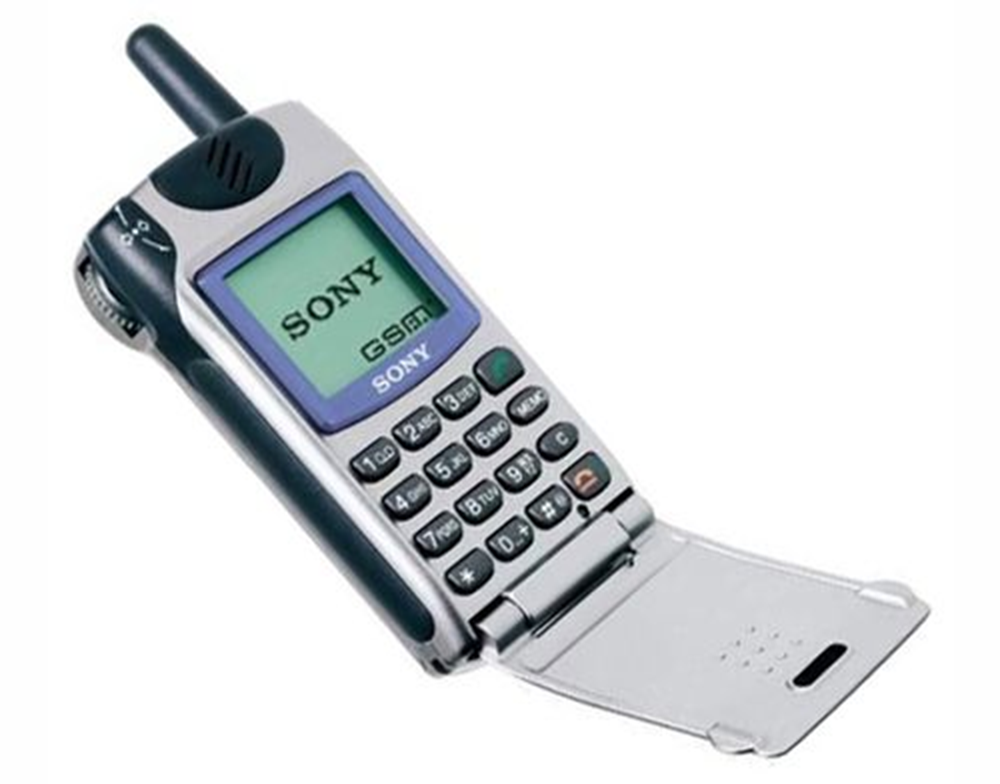 Сотовый телефон 2000
