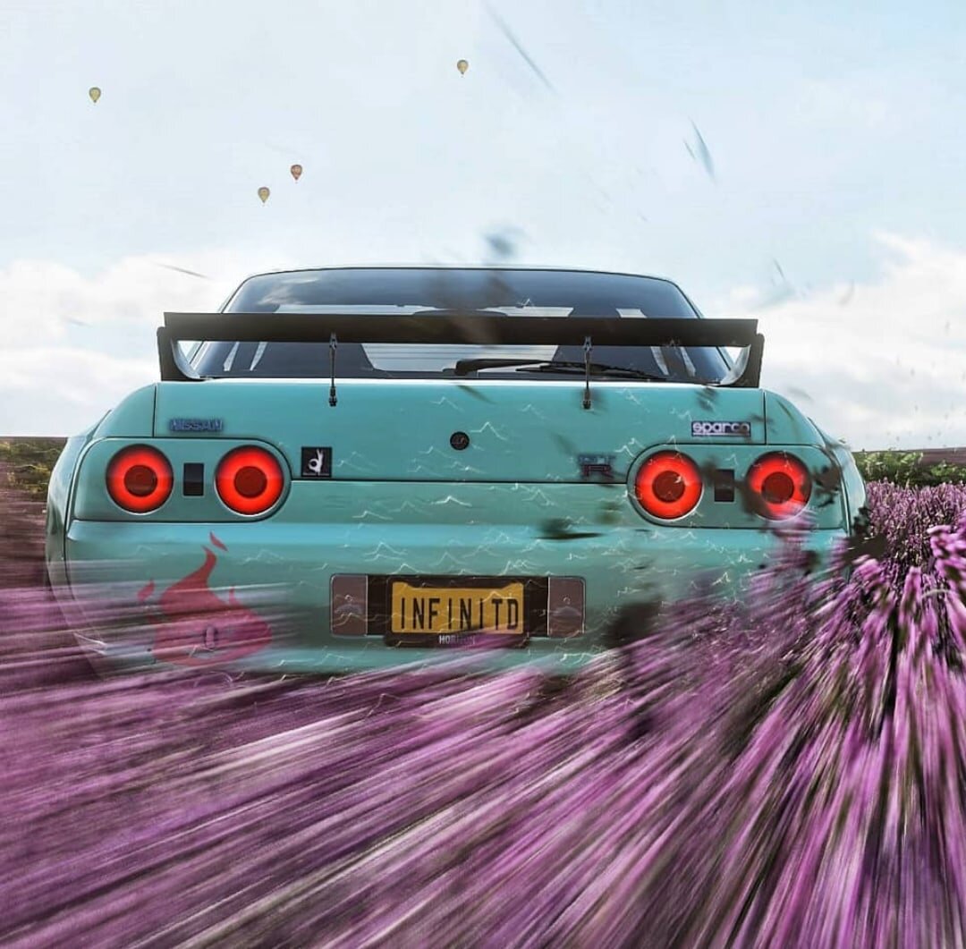 Я очень,очень люблю Nissan GT-R32)