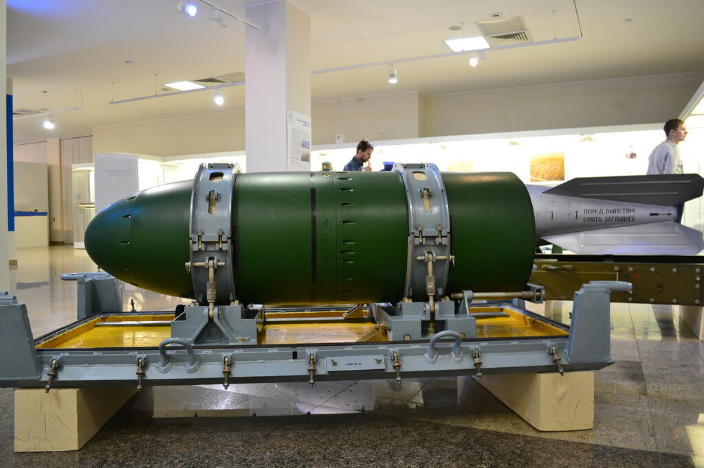 Ядерная боеголовка картинка
