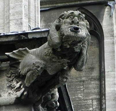 Это алкоголик, которому деньги не достались)