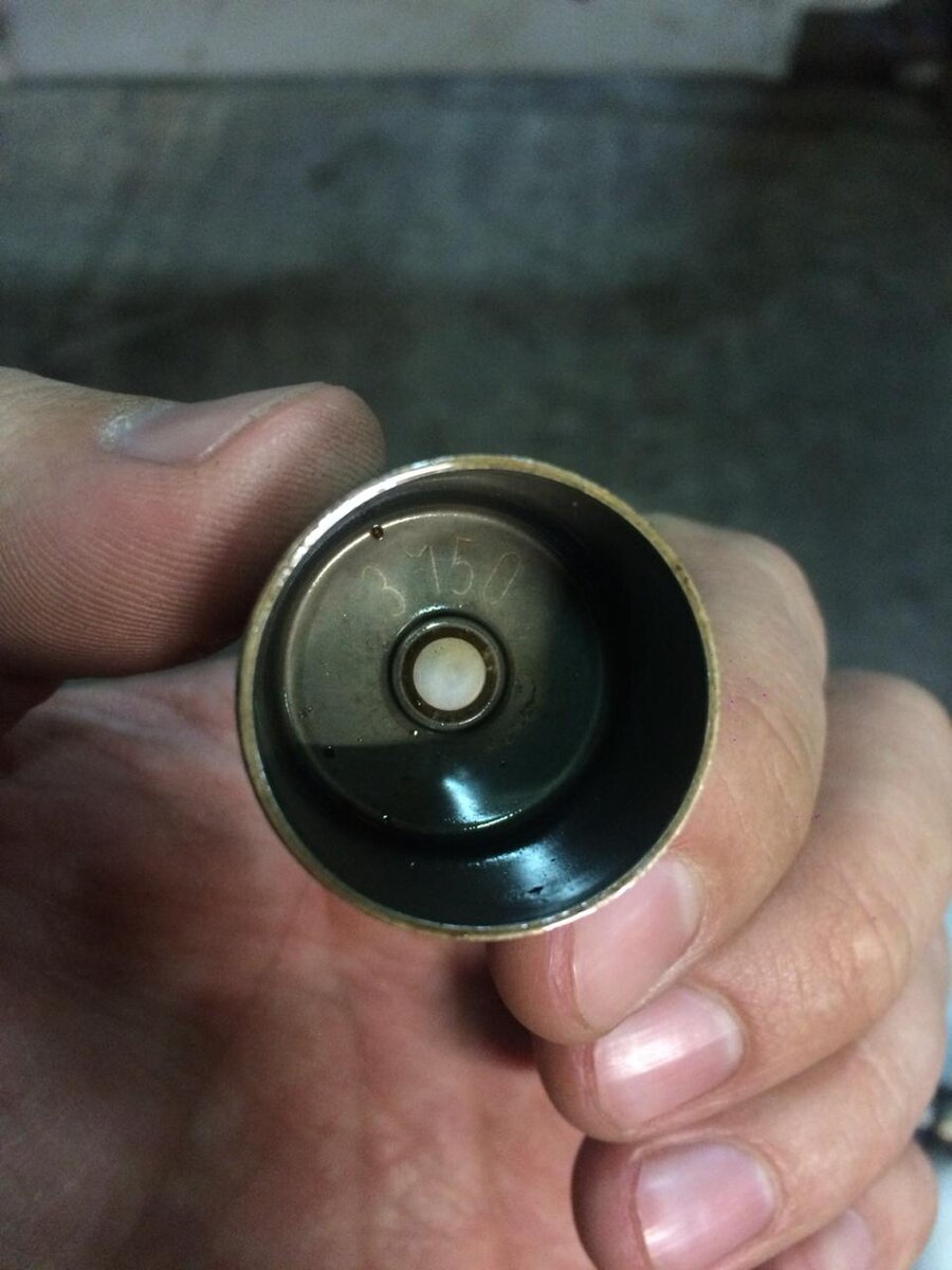 А вот был бы гидрокомпенсатор... сюда бы вообще ни кто не лазил.. почт)))