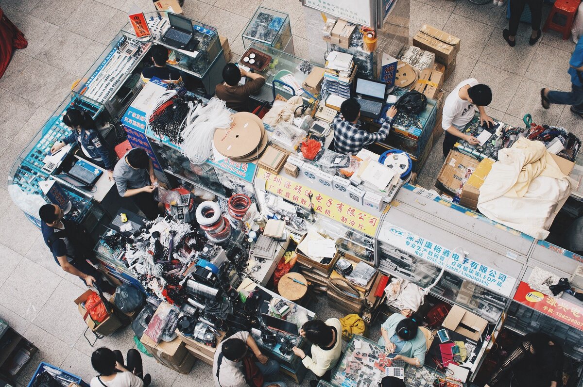 Рынок электроники Хуацянбэй. RUKI