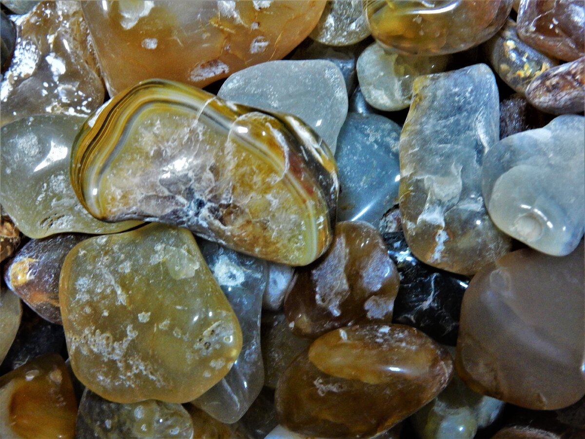 Прозрачные полудрагоценные камни фото и названия