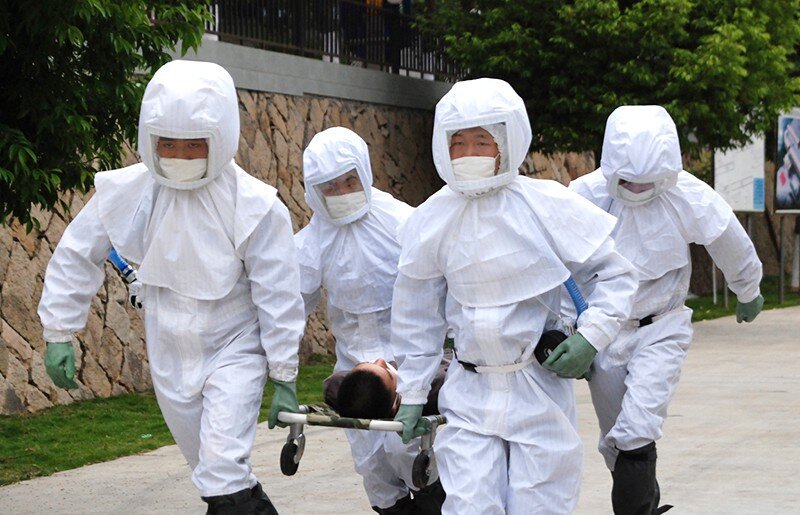 Мы все тоже искренне боимся такого поворота и по этому, пытаемся скупить весь ассортимент гипермаркетов