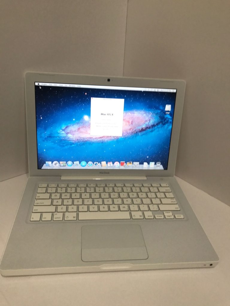 MacBook 2,1 с установленным Mac OS X 10.7.5 Lion