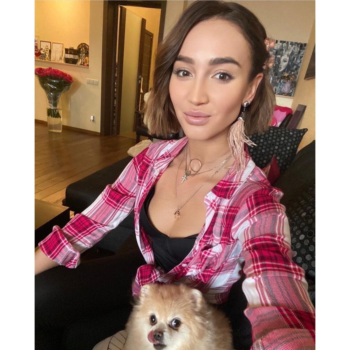 Фото взято из её официального фан-аккаунта в Вконтакте.