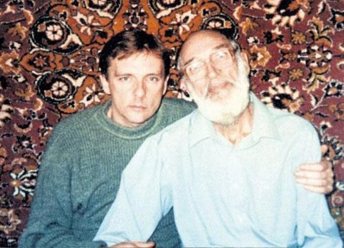 Алексей нилов биография личная жизнь семья дети Капитан Ларин, сын Сундука: Как возникла актерская династия Ниловых, и причем ту