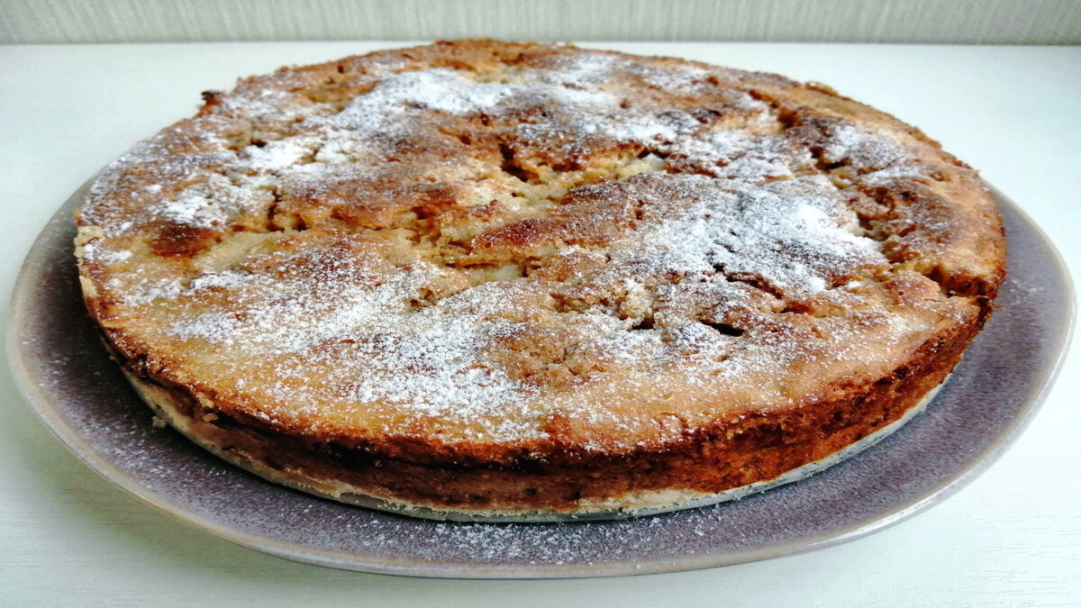 Яблочный пирог с хрустящей корочкой