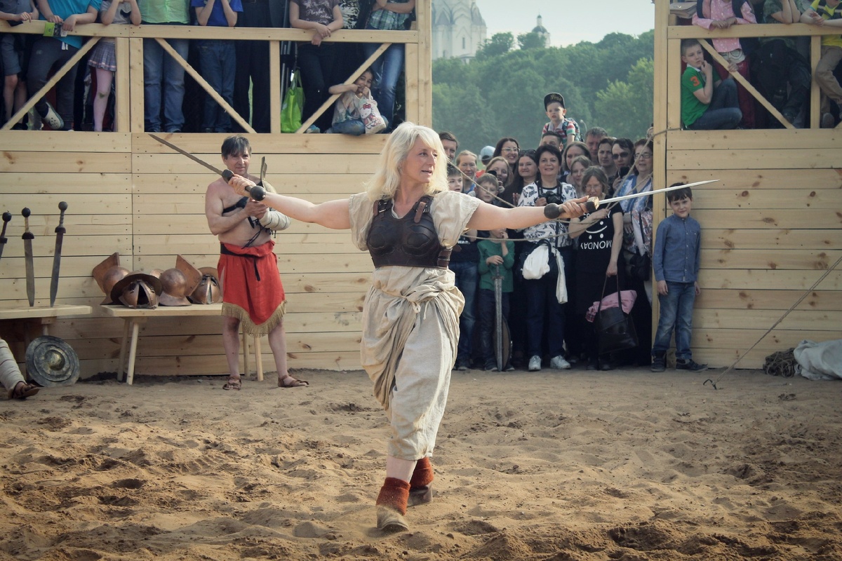 Мой первый поединок был с Галей. 