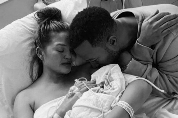 Крисси Тейген и Джон Ледженд