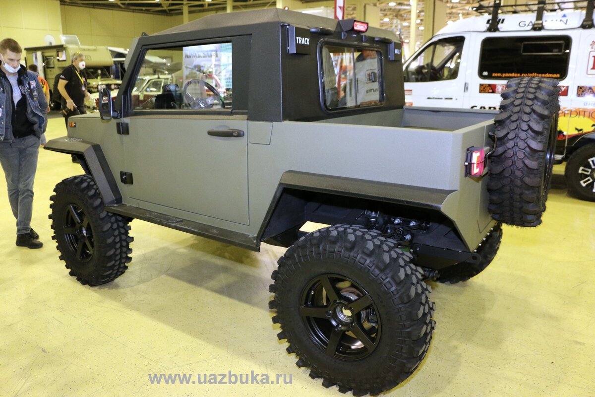 У BERTI есть грузопассажирский осек открытого типа