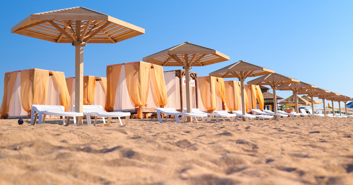 Песчаный пляж // Туристический портал Республики Крым, Сергей Коршунов 