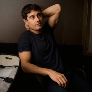 Антон долгое время считал себя недостойным Виктории