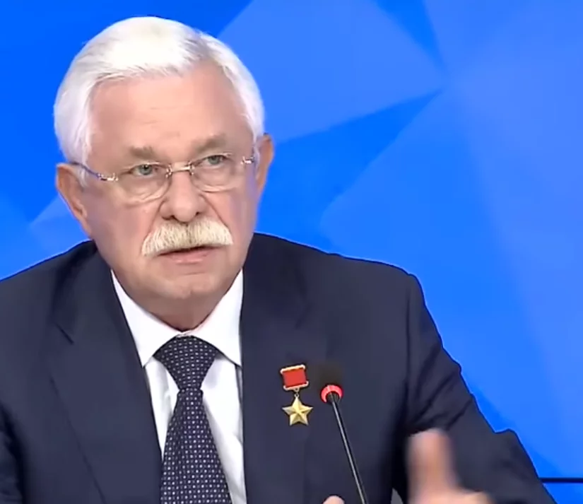 А.В. Руцкой. Фото находится в свободном доступе.