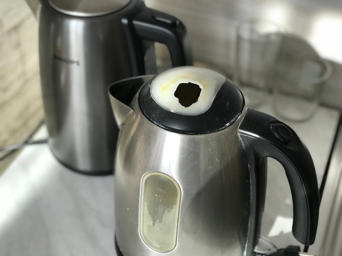 Вот такая беда произошла с моим старым чайником