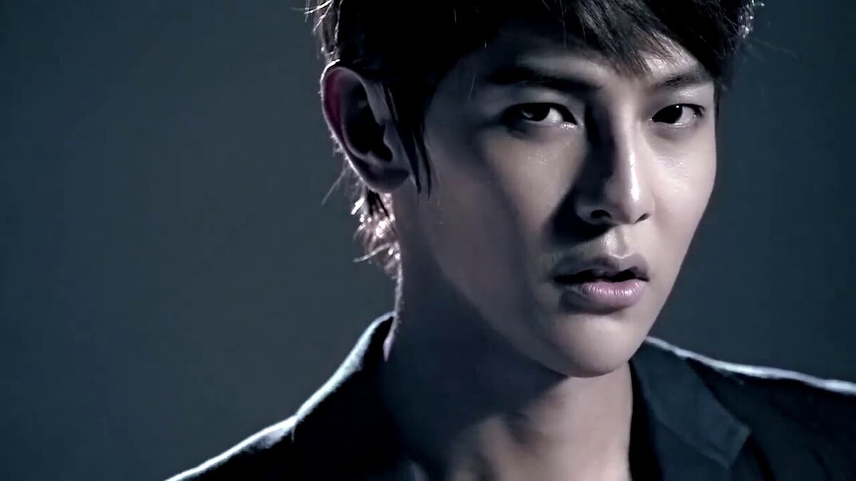 Дзиро Ван в роли Идеального парня (тайваньская версия)