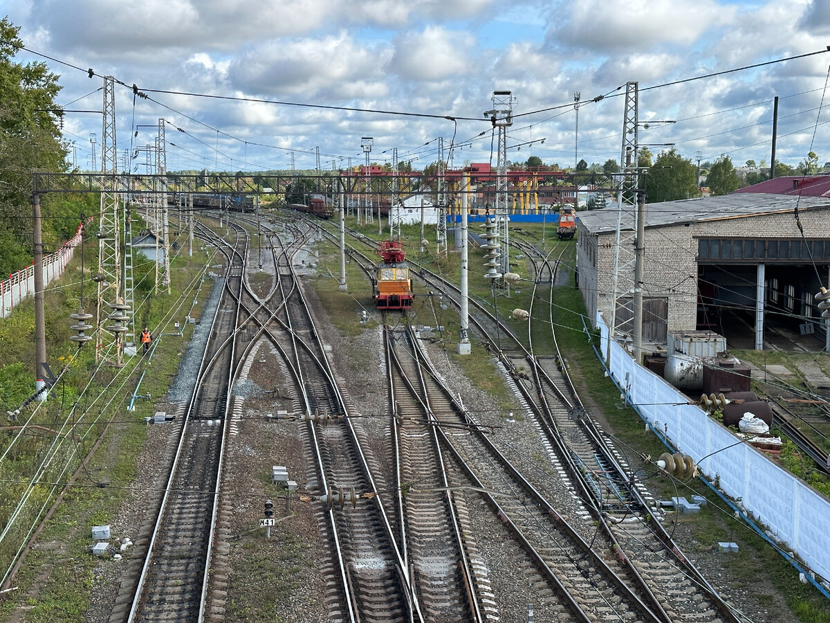 Вид в западном направлении