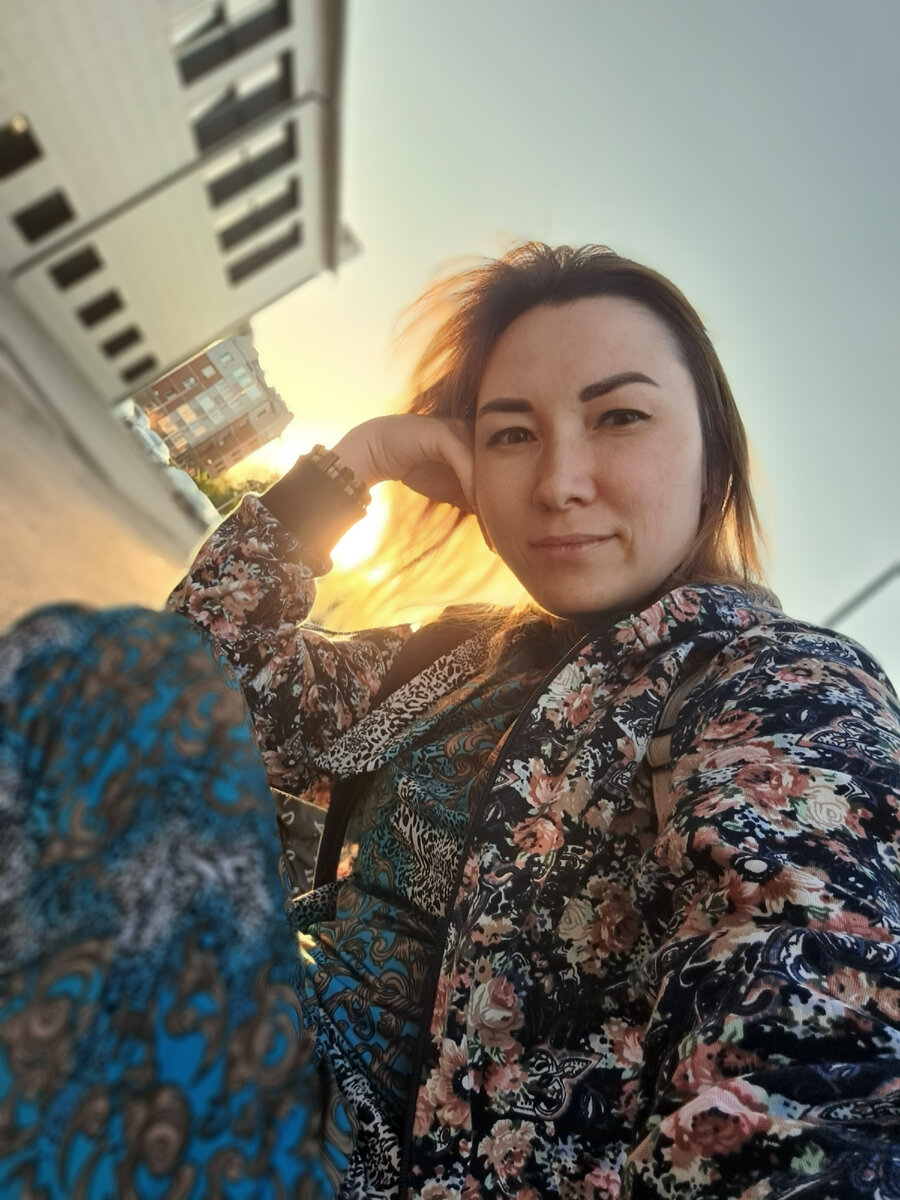 Наверное глупо, но я тогда не обрадовалась своей победе :) Может после своих истинных побед над соперниками по шахматам. После этого случая, я никогда не хотела и не умела списывать со шпаргалок))) 