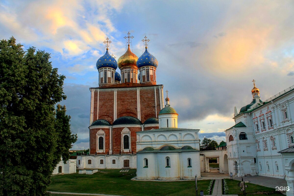 Панорама кремля рязань. Рязань соборная 19 век. Г. Соборная площадь рязань кремль рязанский. Советская рязань.