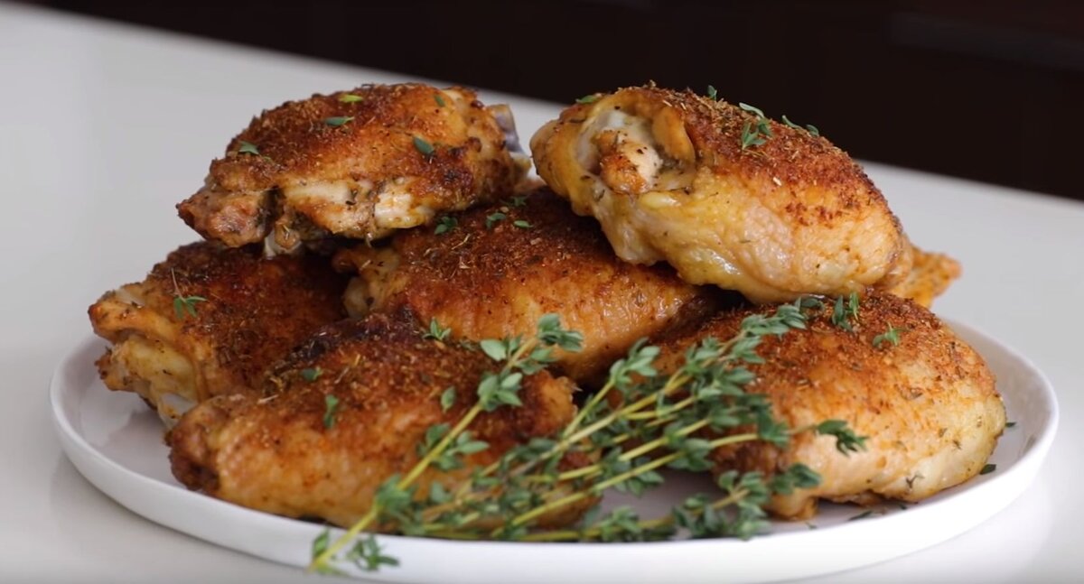 Куриные бедра, запеченные в духовке