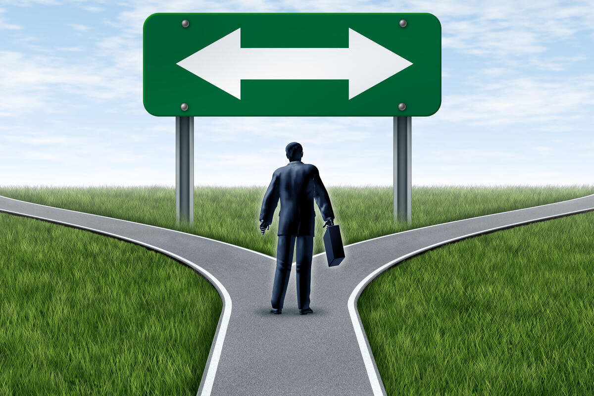 счастливое будущее. делаем выбор легче. антон лучинович. как делать выбор. цитаты про жизненный выбор в жизни.