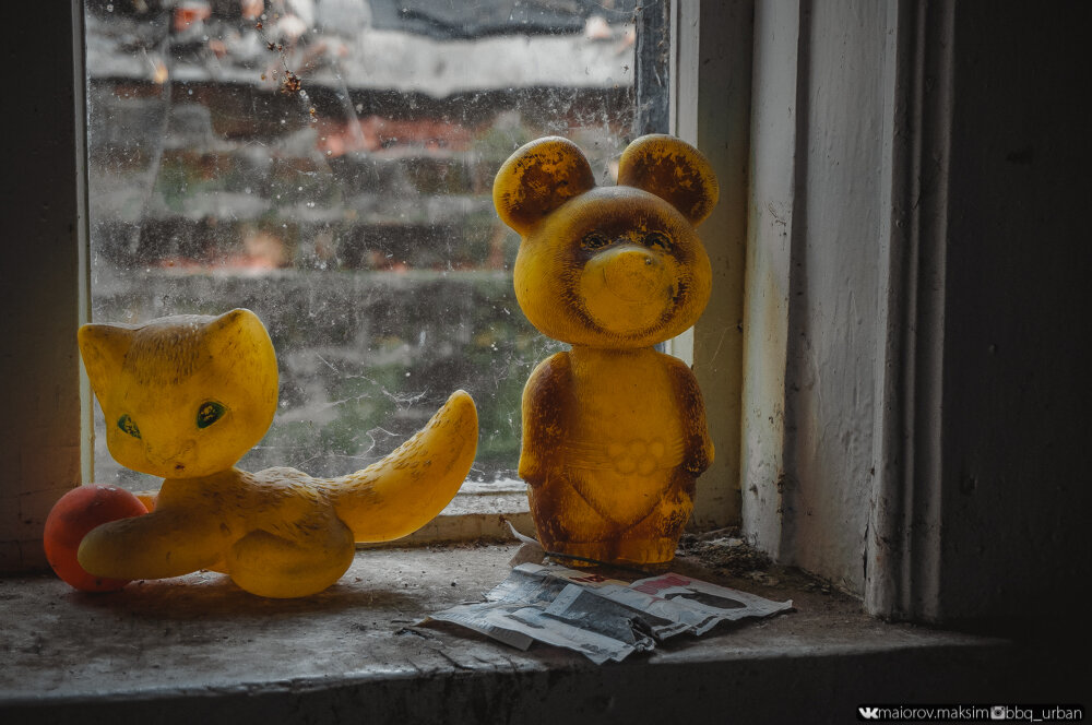 Что оставили жители Чернобыльских сел после эвакуации?
