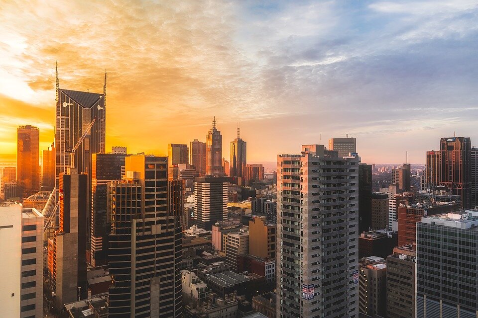 https://cdn.pixabay.com/photo/2017/01/12/02/21/melbourne-1973533_960_720.jpg 