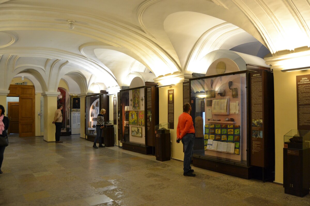 Кунсткамера в санкт петербурге фото внутри