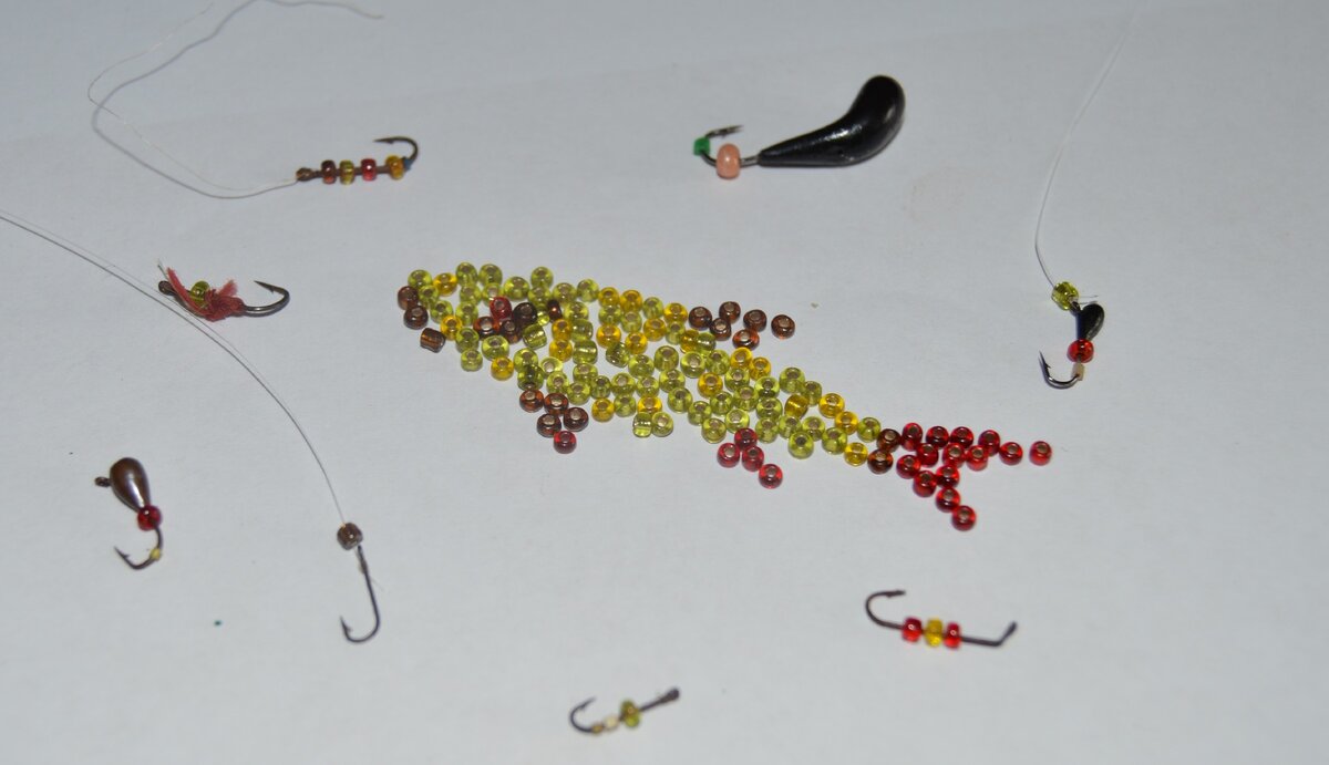 Варианты размещения бисера на крючке