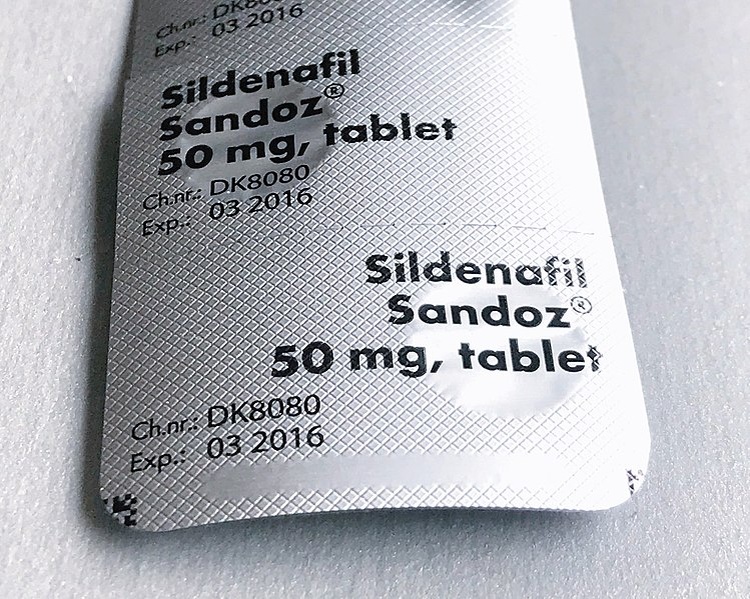 https://commons.wikimedia.org/wiki/File:Sildenafil_Sandoz_Viagra_50mg_tablet.jpg