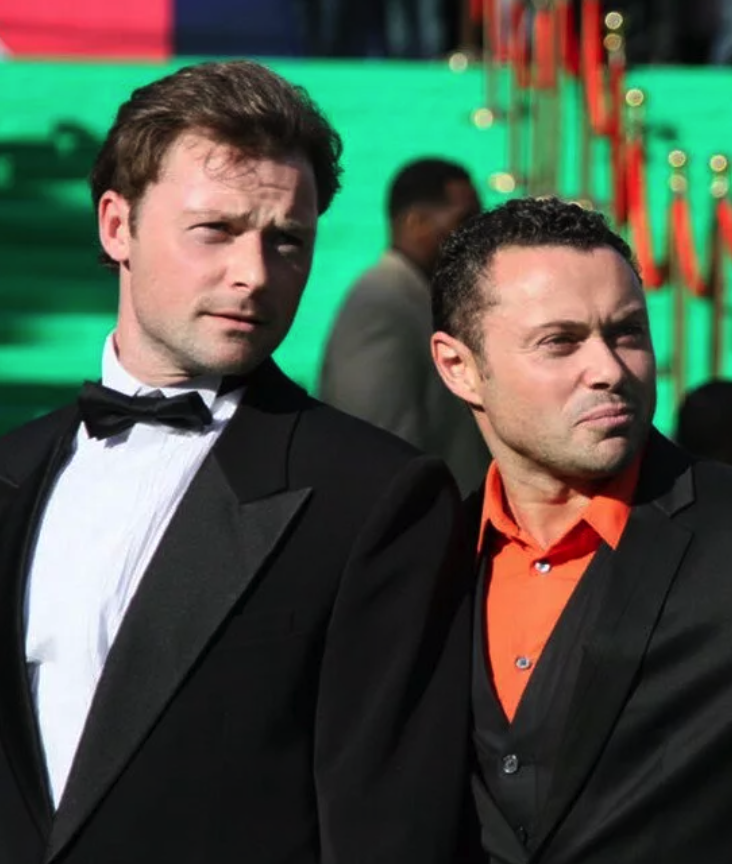 Братья чадовы алексей и андрей. Актёры чадовы андрей и алексей. Два брата артиста. Братья чадовы алексей. Два брата артиста.