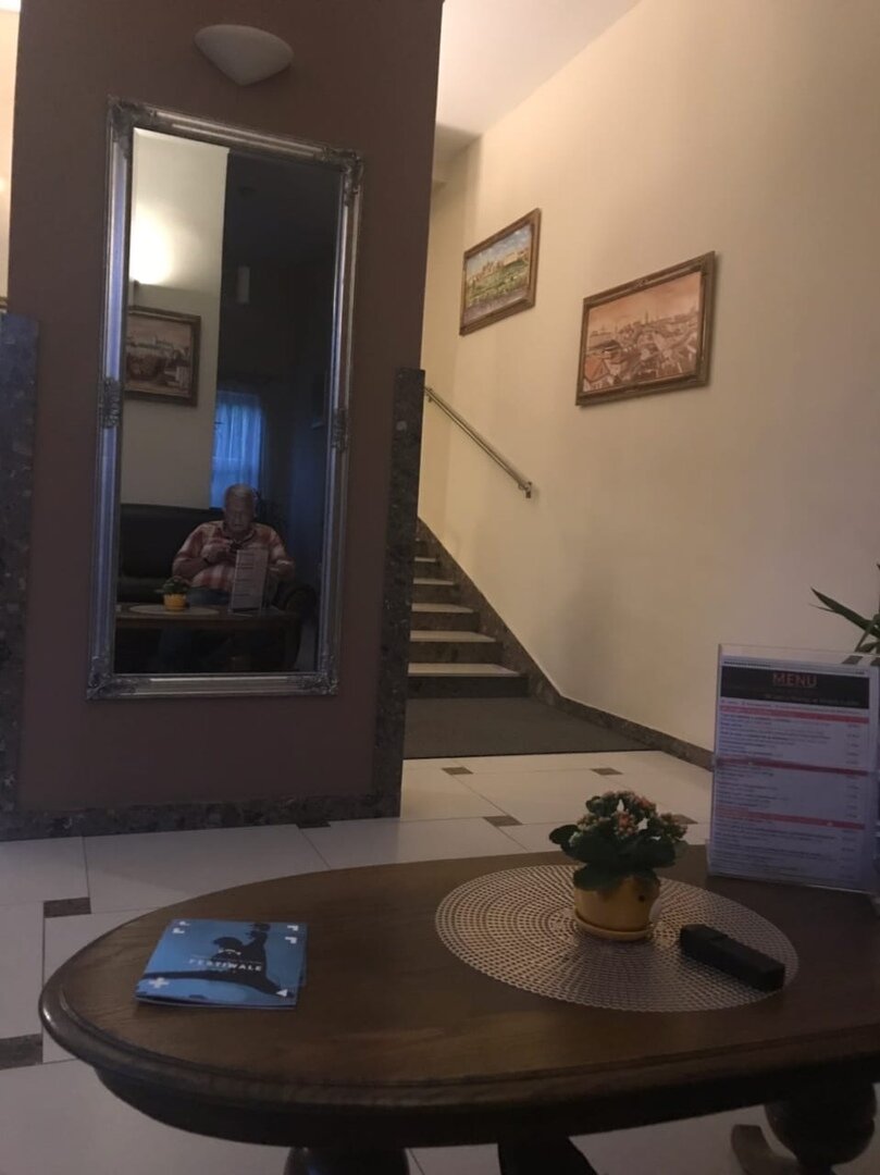 Холл