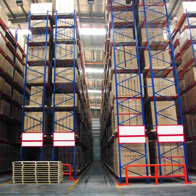 Узкопроходный склад