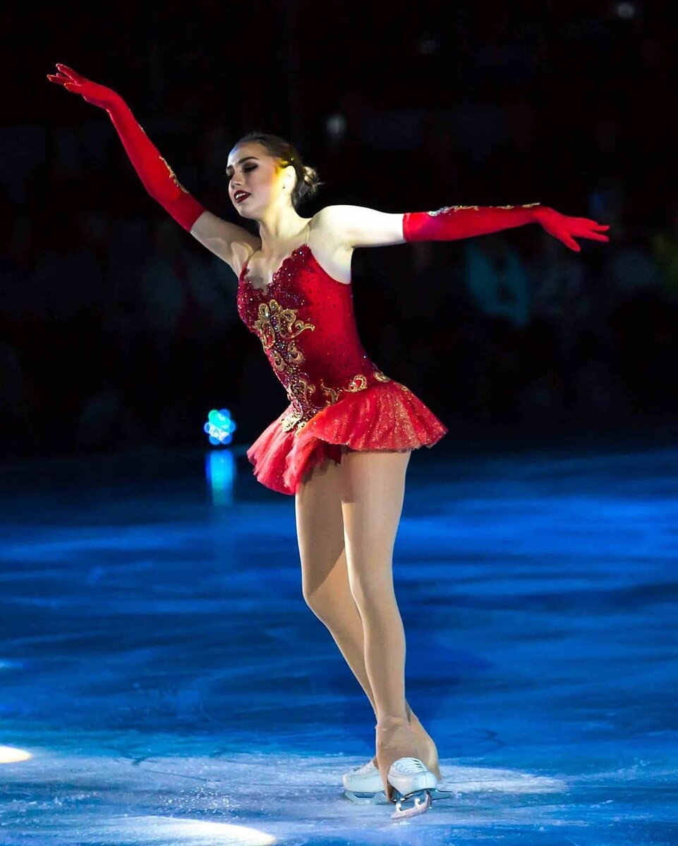 Алина Загитова, шоу "Чемпионы на Льду" 2019 год. Фото Instagram love_zagitova