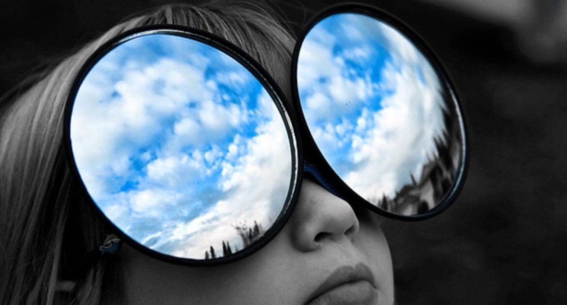 Перемены красивые картинки. Она видела твои худшие стороны. Увидеть хорошую сторону. Увидеть хорошую сторону. Креативный человек.