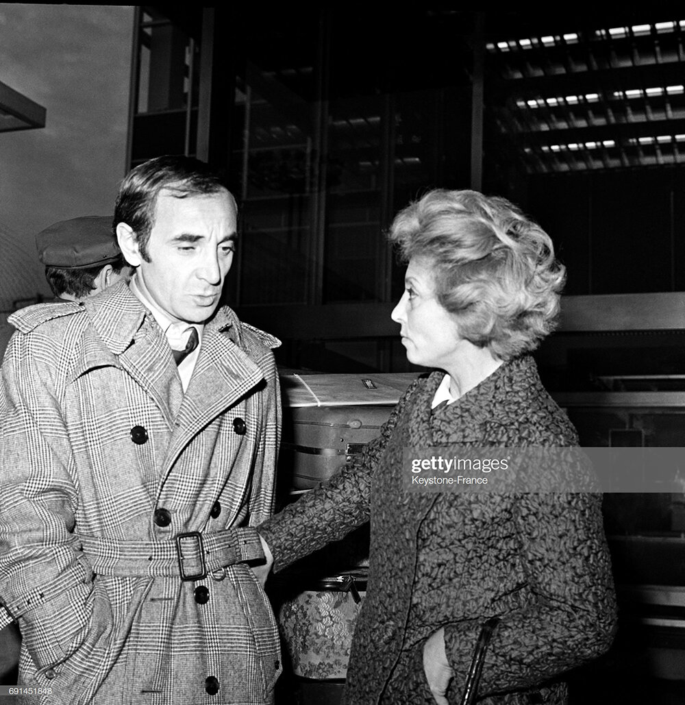 Шарль Азнавур и его сестра Аида, около 1960 года. Фото: gettyimages.in