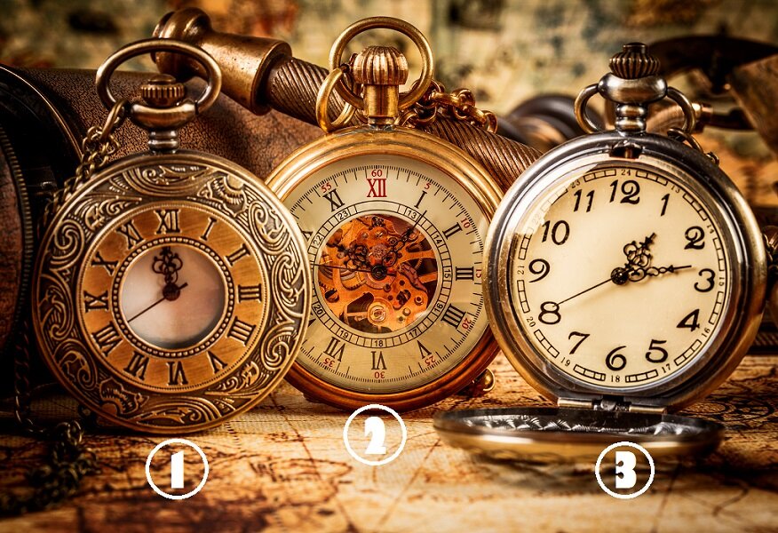 Выберите одни старинные часы