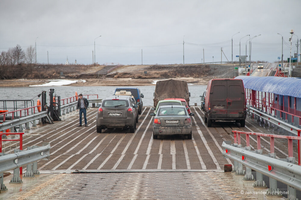 Паром в беседах. Паромная переправа Белоомут Автодор. Переправа Ловцы. Паром Ловцы. Паромная переправа Фаустово.