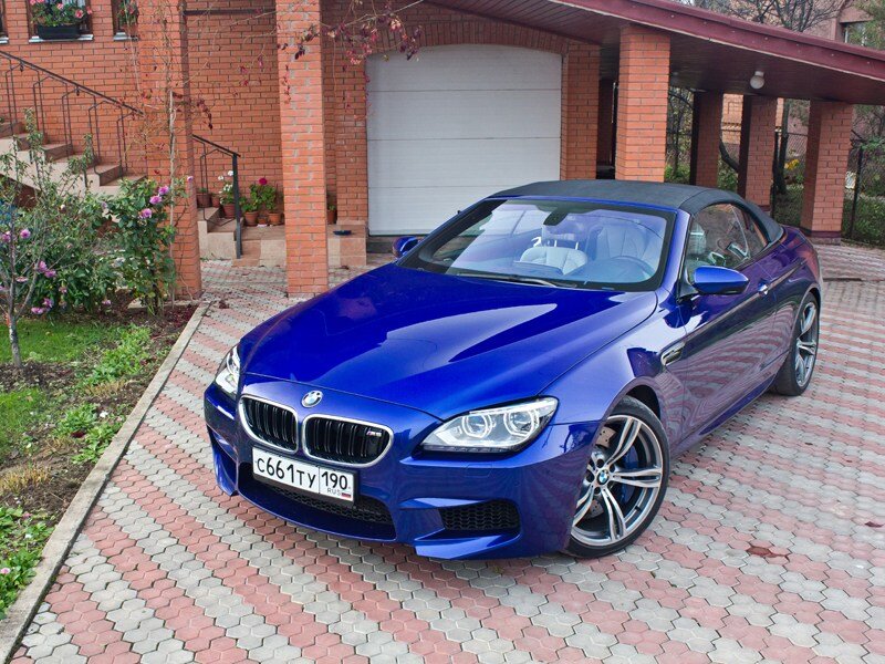 BMW m6 Blue