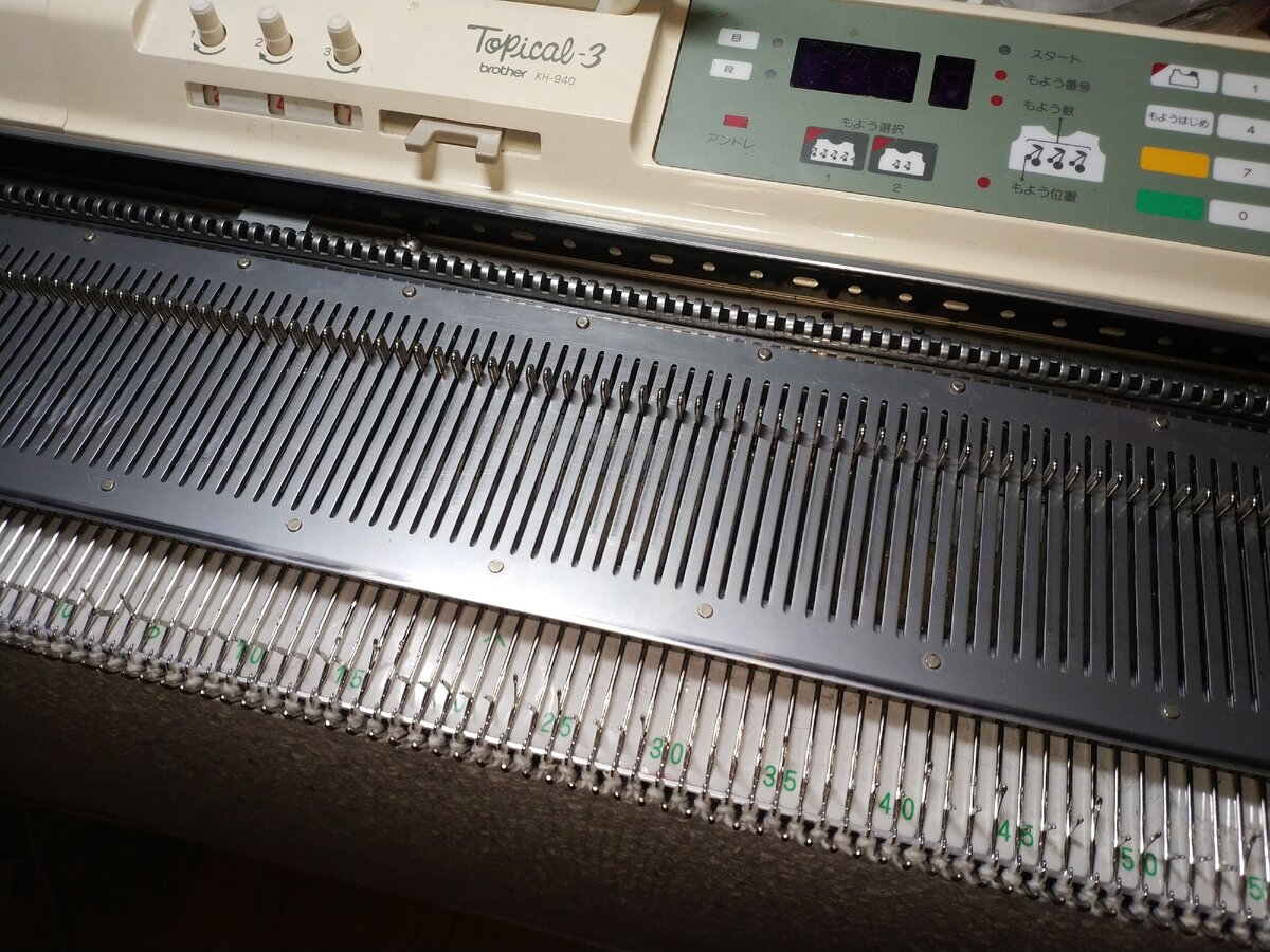 Моя вязальная машина Brother 940