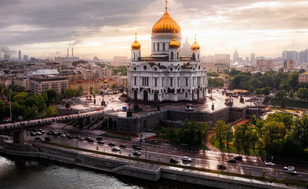 В городе находится этот храм. Москва. Храм Христа Спасителя. Храм Христа Спасителя в Москве с высоты. Город Москва храм Христа Спасителя. Вид на храм Христа Спасителя.