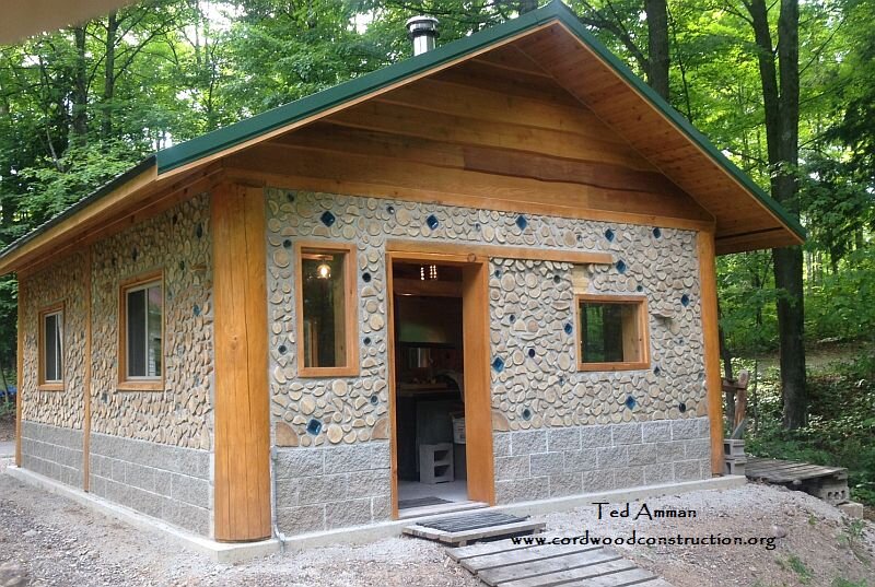 Дачный домик со стоимостью стен по цене дров. Сравнение со стенами из блоков